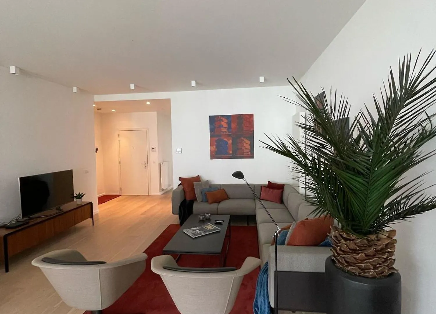 La Petite Fort Design Flat In Antwerp City Belgie